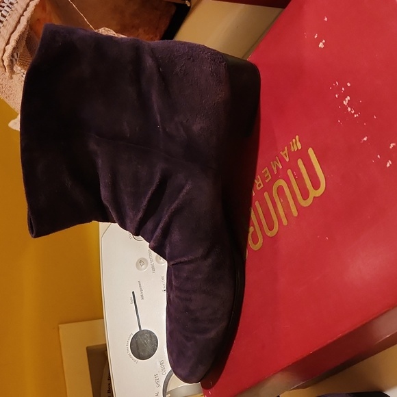 BOOTIES - Picture 2 of 9